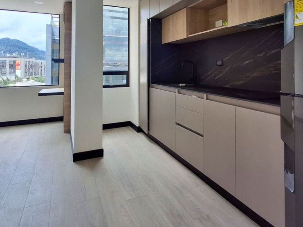 Apartamento de 1 alcoba en venta en Santa Barbara Oriental, Bogotá, 38 m² · foto 4 de 10