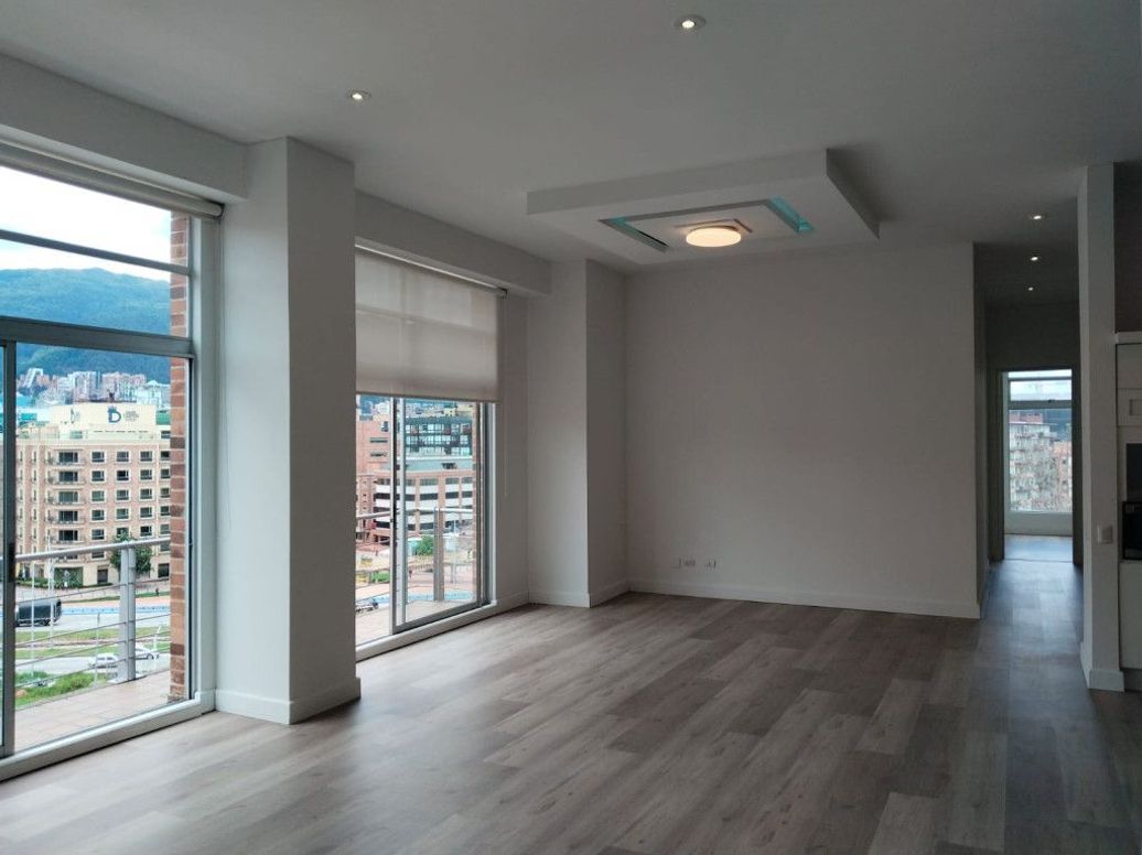 Apartamento de 2 alcobas en venta en Chico Norte Et. Iii, Bogotá, 134 m² · foto 2 de 20