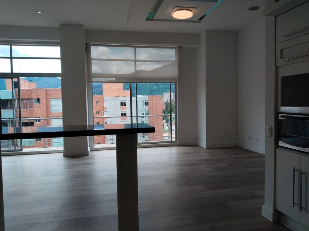 Apartamento de 2 alcobas en venta en Chico Norte Et. Iii, Bogotá, 134 m² · foto 12 de 20