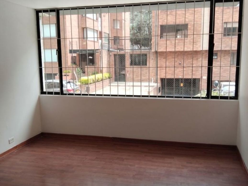 Apartamento de 2 alcobas en venta en La Carolina, Bogotá, 41 m² · foto 8 de 20
