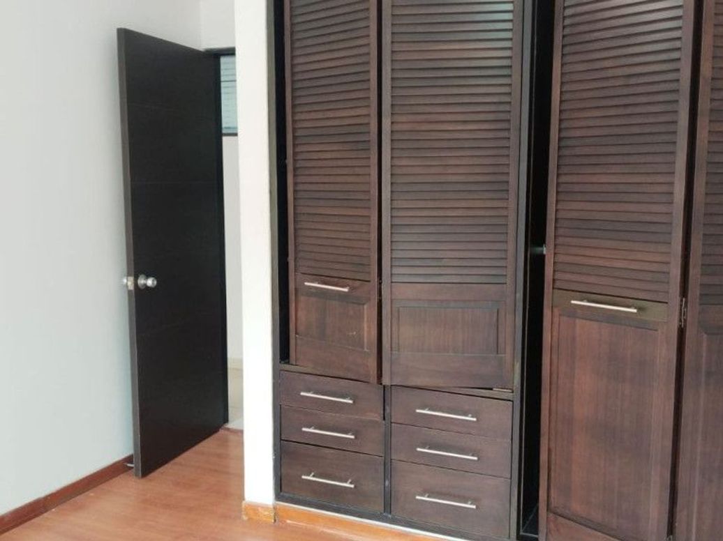 Apartamento de 2 alcobas en venta en La Carolina, Bogotá, 41 m² · foto 12 de 20