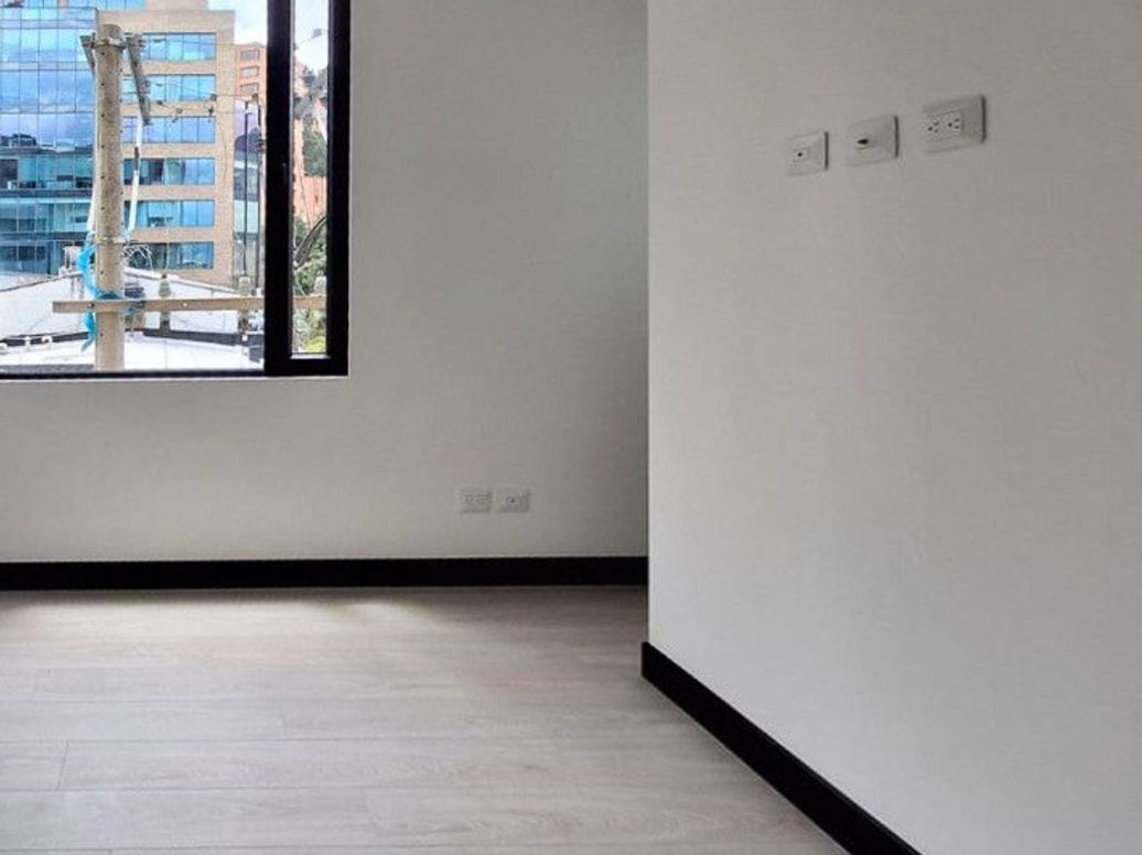 Apartamento de 1 alcoba en venta en Santa Barbara Oriental, Bogotá, 38 m² · foto 13 de 20