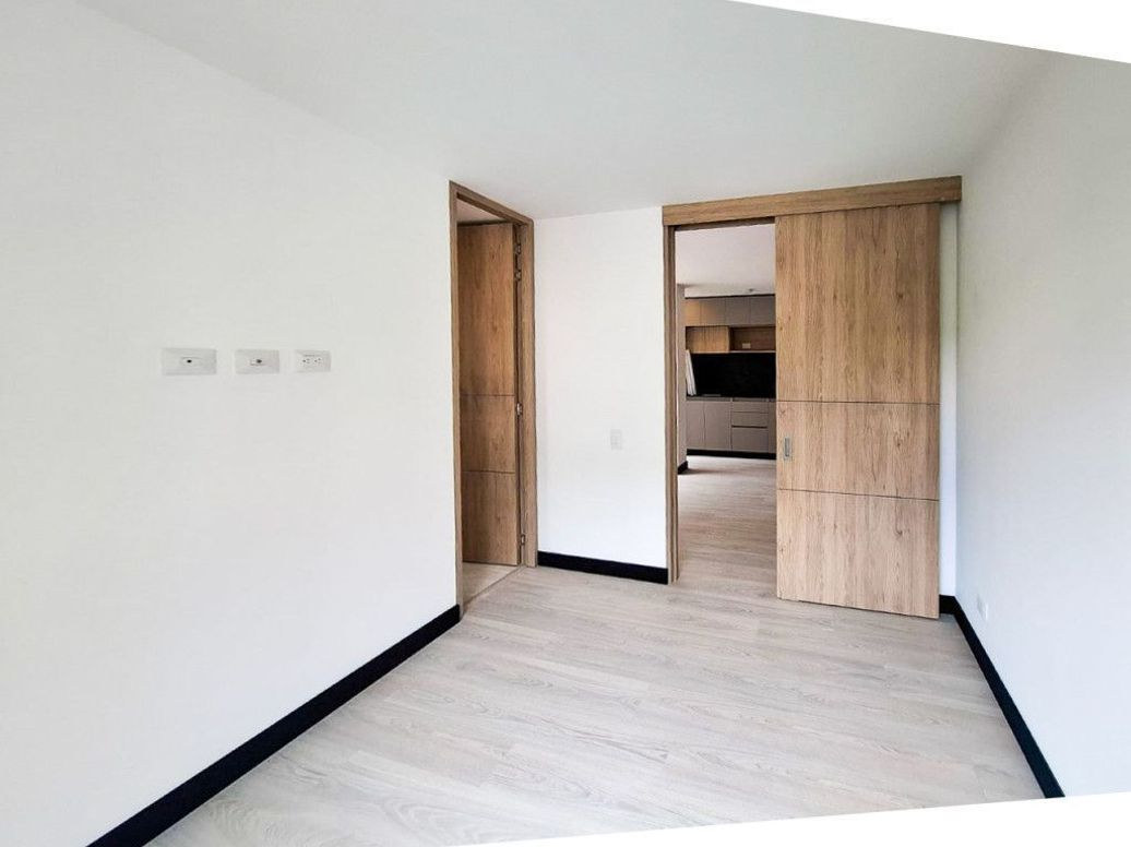 Apartamento de 1 alcoba en venta en Santa Barbara Oriental, Bogotá, 38 m² · foto 15 de 20