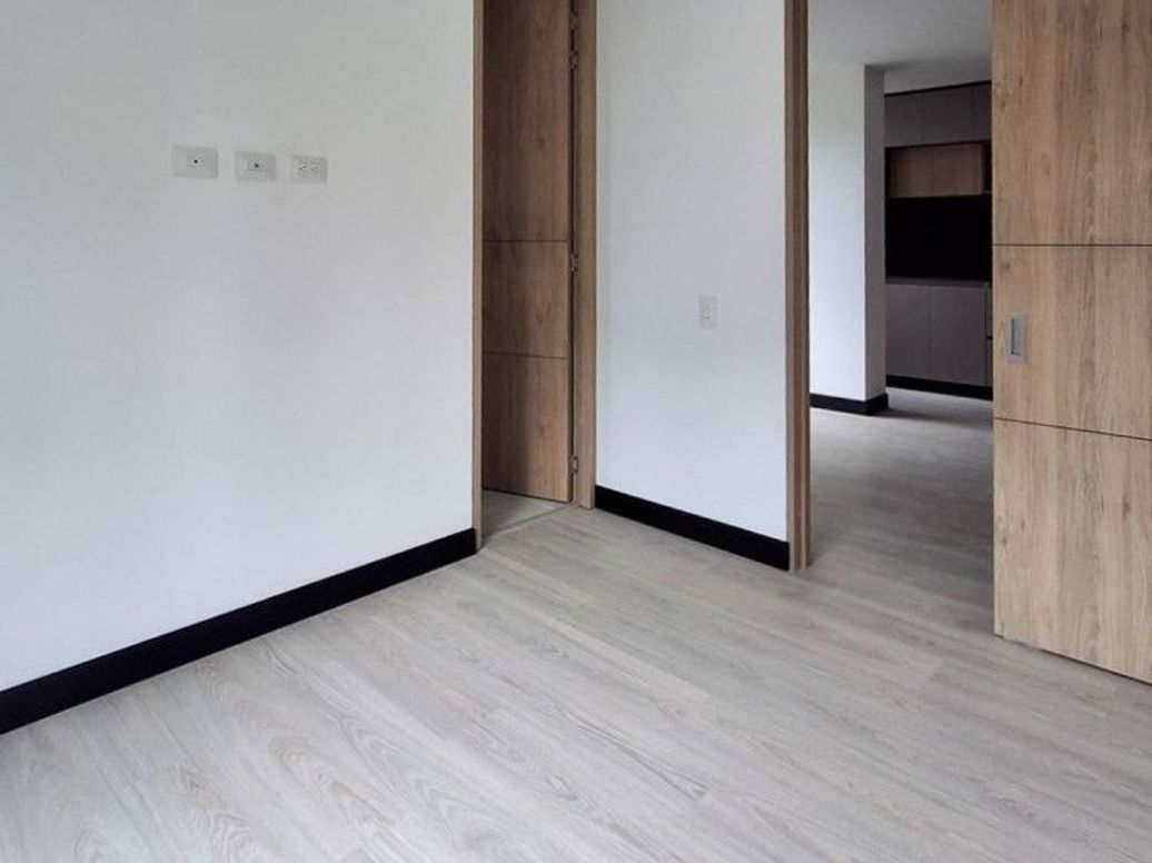 Apartamento de 1 alcoba en venta en Santa Barbara Oriental, Bogotá, 38 m² · foto 9 de 20