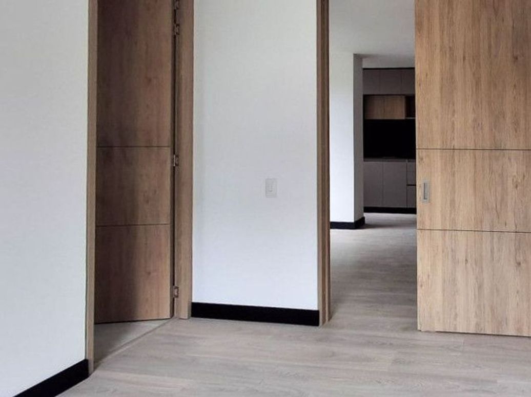 Apartamento de 1 alcoba en venta en Santa Barbara Oriental, Bogotá, 38 m² · foto 7 de 20