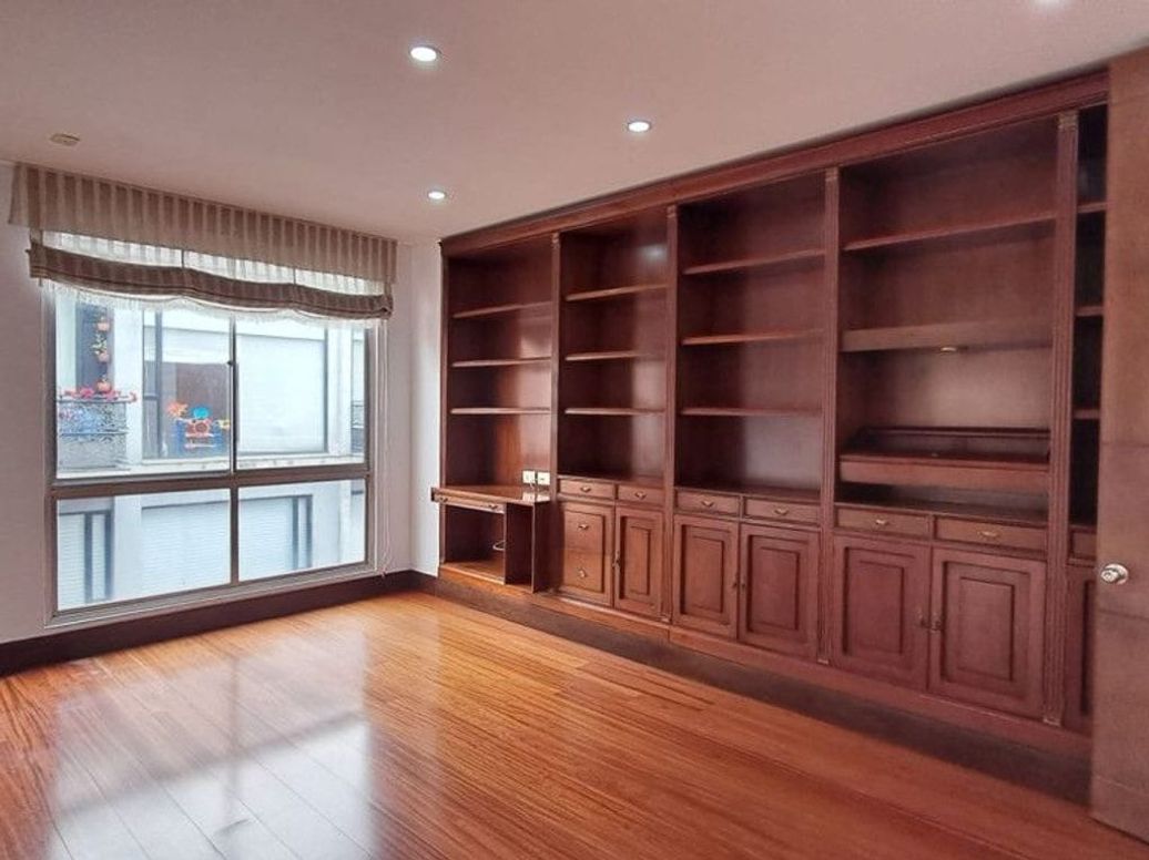 Apartamento de 3 alcobas en venta en Molinos Norte, Bogotá, 385 m² · foto 4 de 20