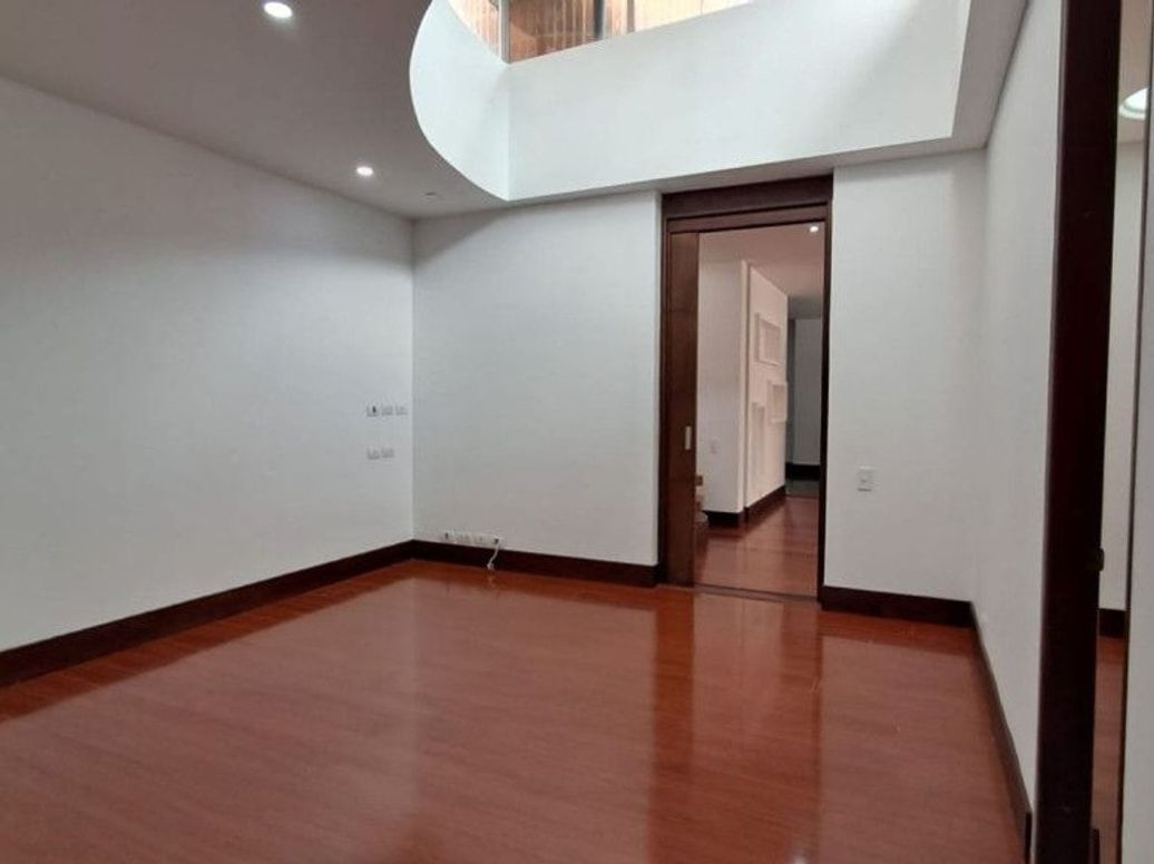 Apartamento de 3 alcobas en venta en Molinos Norte, Bogotá, 385 m² · foto 6 de 20