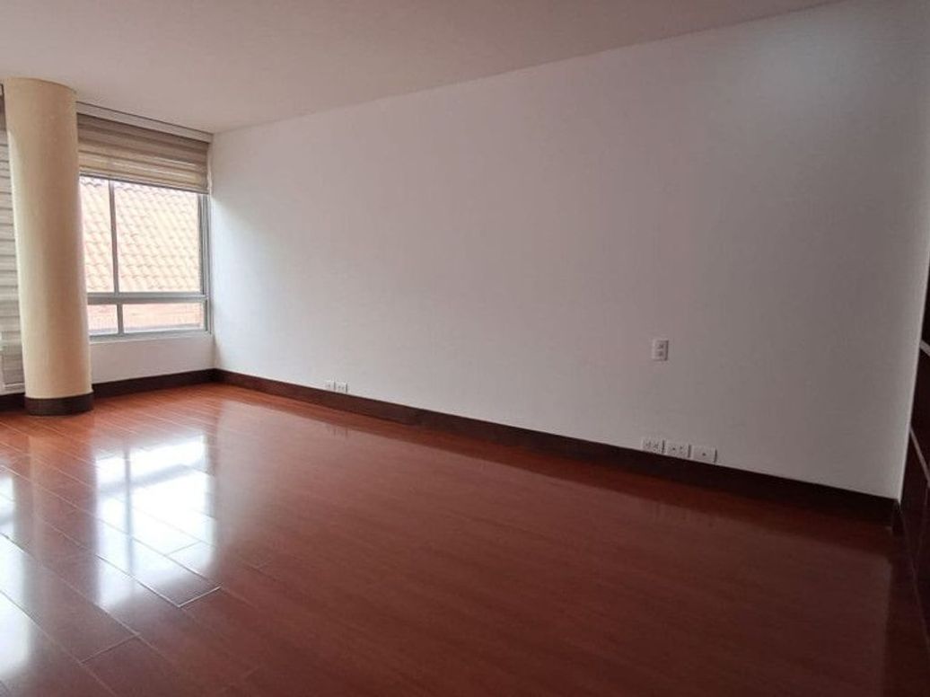 Apartamento de 3 alcobas en venta en Molinos Norte, Bogotá, 385 m² · foto 15 de 20