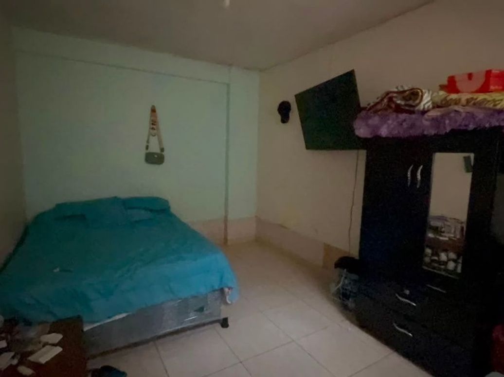 Casa de 5 alcobas en venta en Villa Beatriz, Bogotá, 240 m² · foto 10 de 16