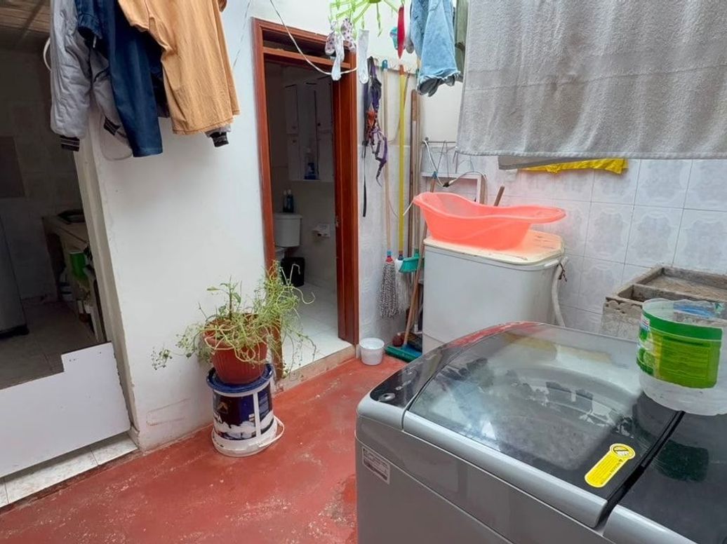 Casa de 5 alcobas en venta en Villa Beatriz, Bogotá, 240 m² · foto 9 de 16