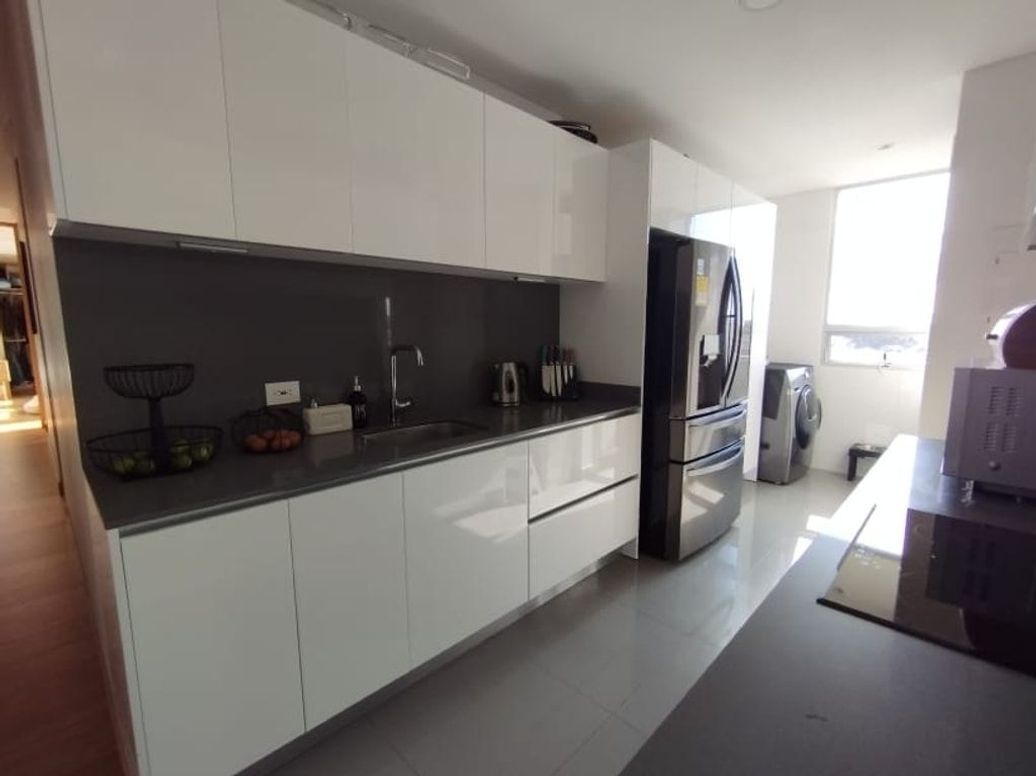 Apartamento de 3 alcobas en venta en Barrancas, Bogotá, 143 m² · foto 15 de 20
