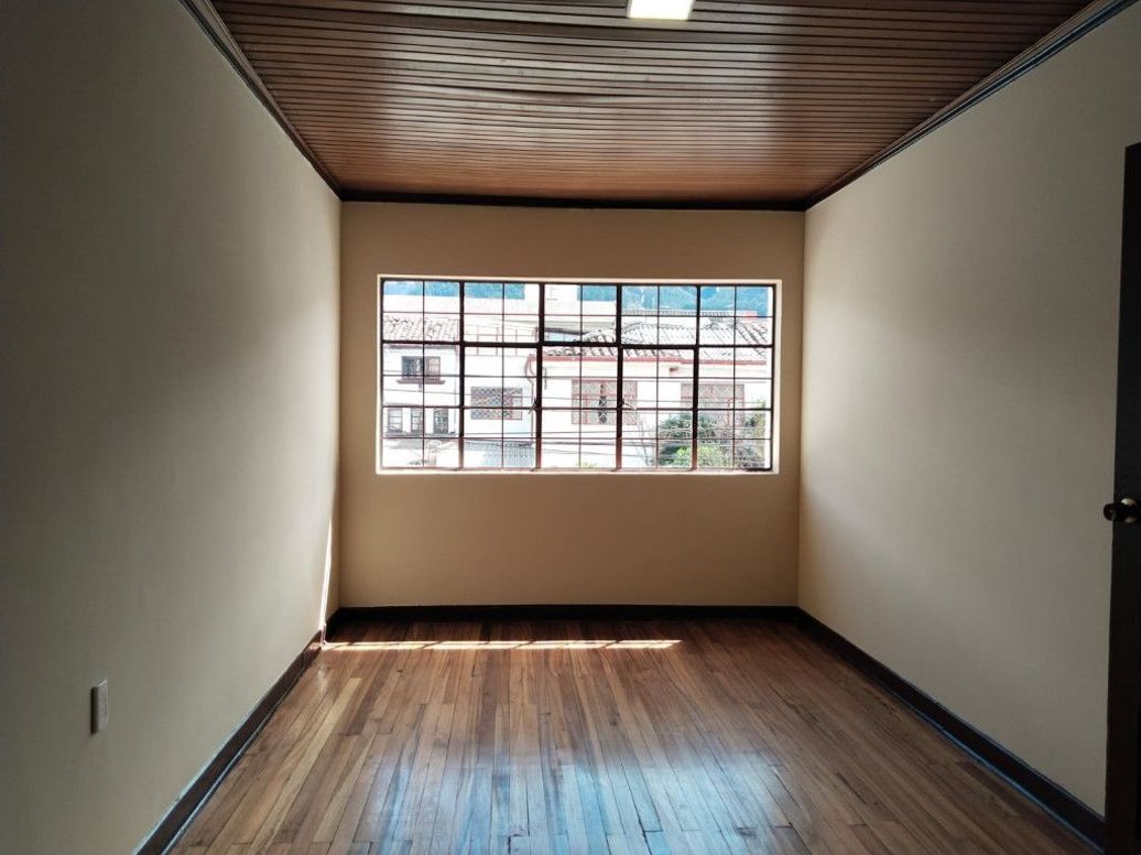 Casa de 5 alcobas en venta en Banco Central, Bogotá, 170 m² · foto 18 de 20