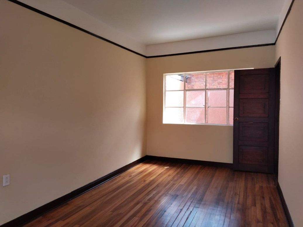 Casa de 5 alcobas en venta en Banco Central, Bogotá, 170 m² · foto 17 de 20