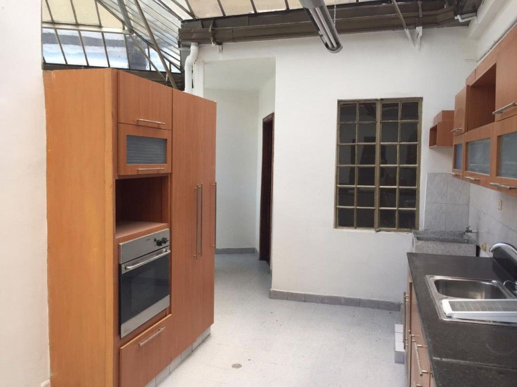 Casa de 9 alcobas en venta en Santa Teresita, Bogotá, 500 m² · foto 9 de 20