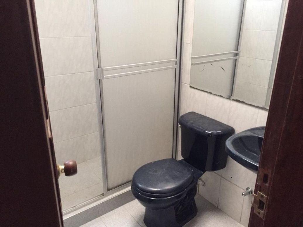 Casa de 9 alcobas en venta en Santa Teresita, Bogotá, 500 m² · foto 11 de 20