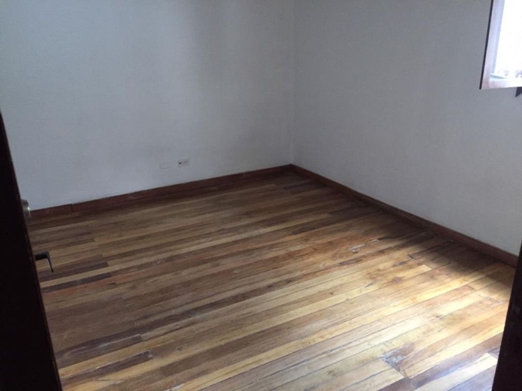 Casa de 9 alcobas en venta en Santa Teresita, Bogotá, 500 m² · foto 16 de 20