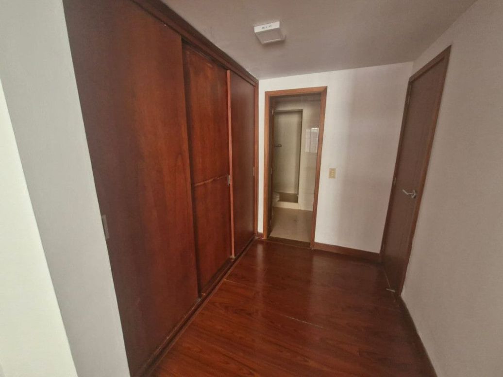 Casa de 6 alcobas en venta en Mónaco, Bogotá, 347 m² · foto 12 de 20