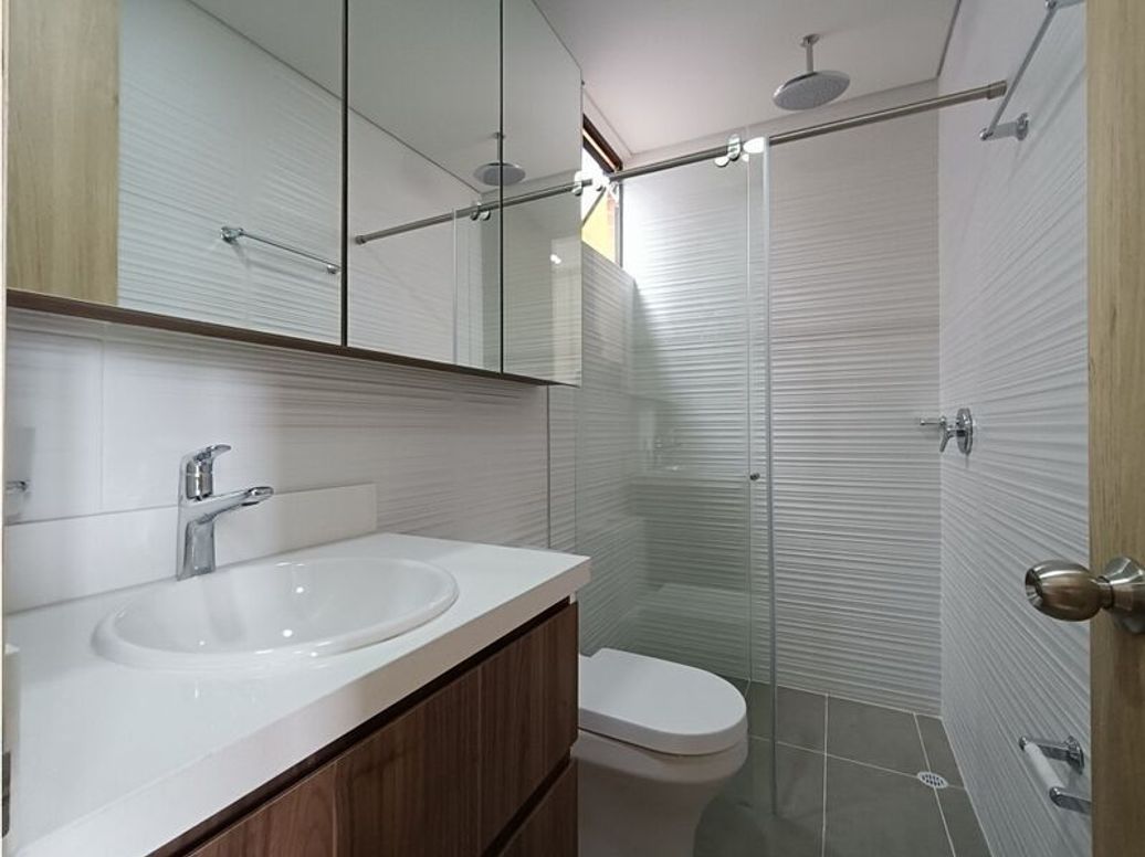 Apartamento de 2 alcobas en venta en Verbenal, Bogotá, 62 m² · foto 8 de 14