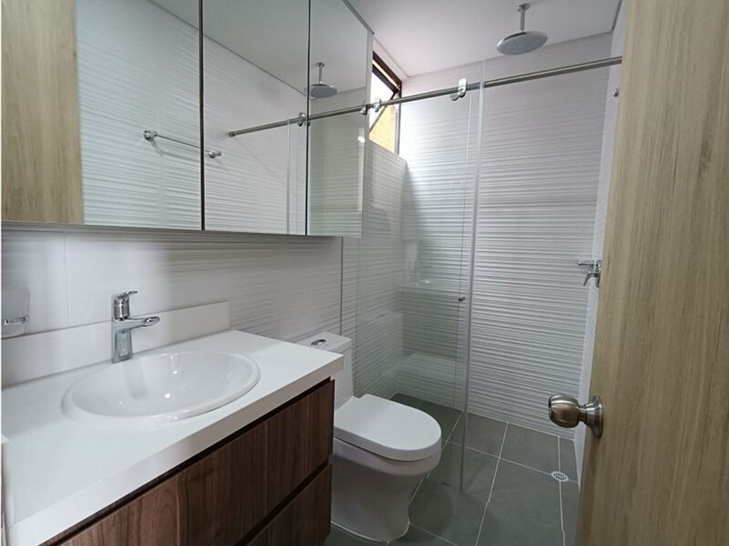 Apartamento de 2 alcobas en venta en Verbenal, Bogotá, 62 m² · foto 9 de 14
