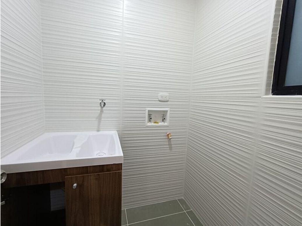 Apartamento de 2 alcobas en venta en Verbenal, Bogotá, 62 m² · foto 4 de 14