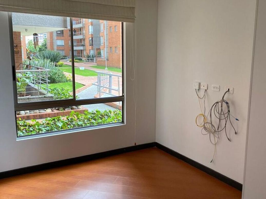 Apartamento de 3 alcobas en venta en Ub. El Dorado, Bogotá, 109 m² · foto 13 de 20