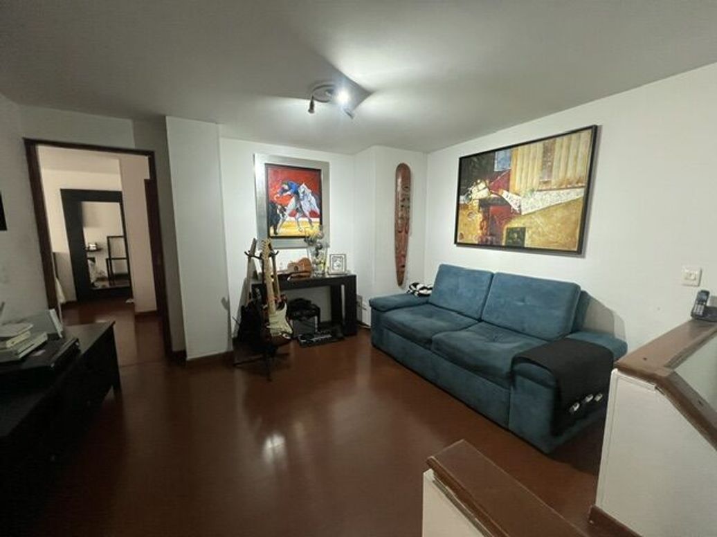 Apartamento de 3 alcobas en venta en Chico Norte Et. Iii, Bogotá, 160 m² · foto 5 de 8