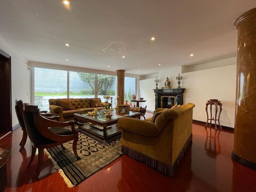 Casa de 4 alcobas en venta en Santa Ana Oriental, Bogotá, 620 m² · foto 18 de 20