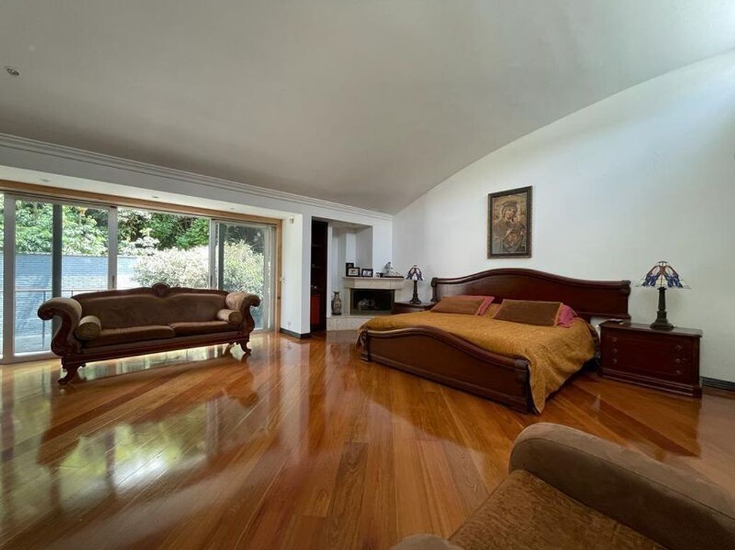 Casa de 4 alcobas en venta en Santa Ana Oriental, Bogotá, 620 m² · foto 6 de 20