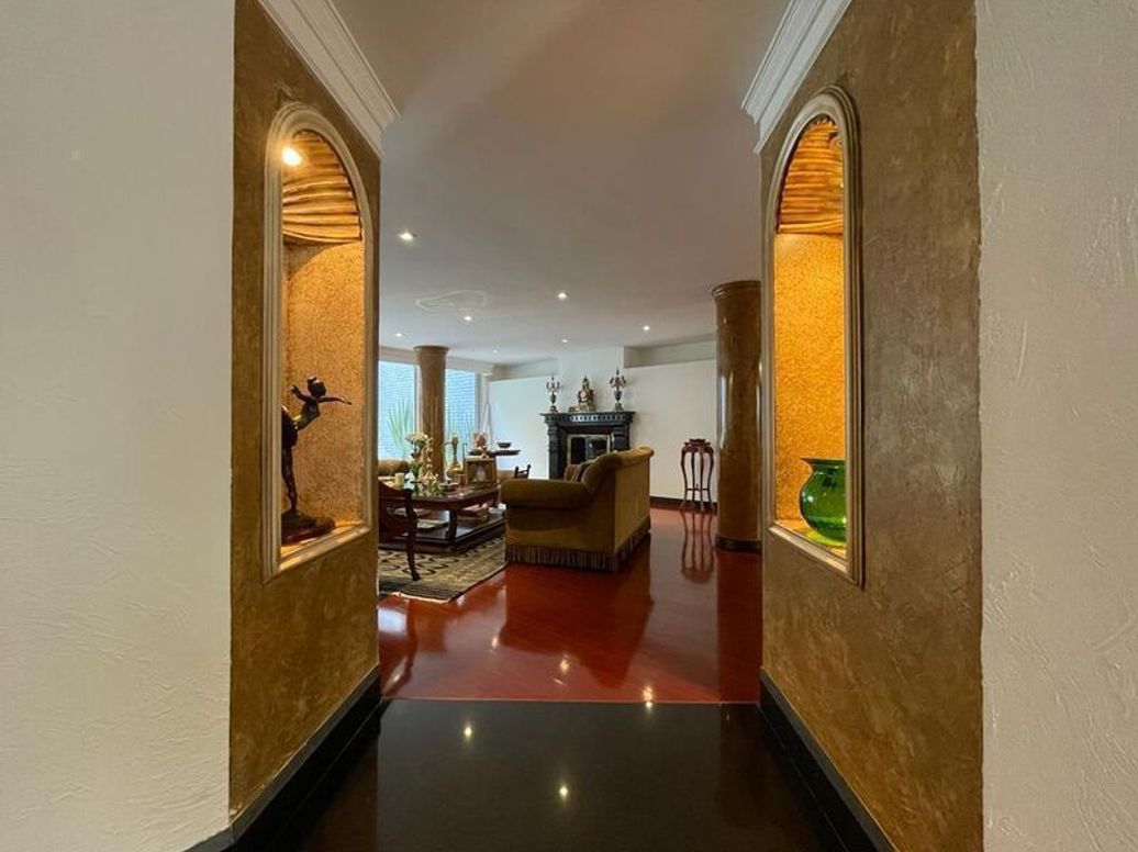 Casa de 4 alcobas en venta en Santa Ana Oriental, Bogotá, 620 m² · foto 17 de 20