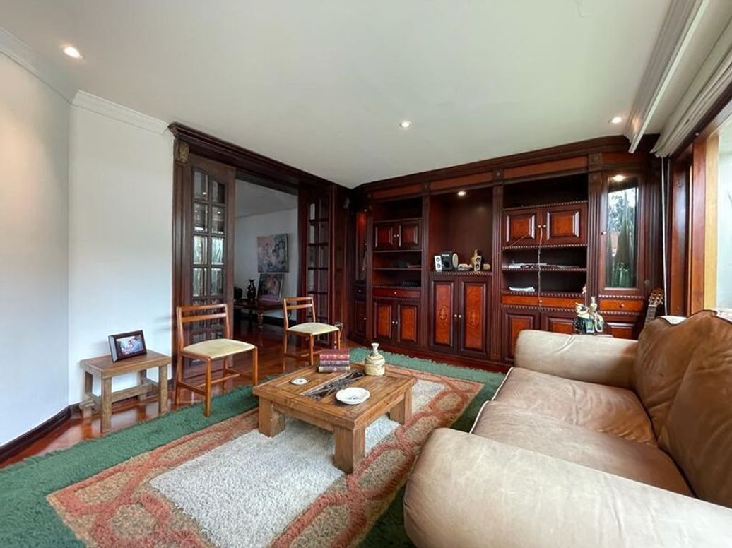 Casa de 4 alcobas en venta en Santa Ana Oriental, Bogotá, 620 m² · foto 15 de 20