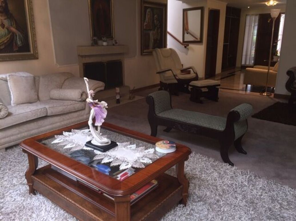 Casa de 4 alcobas en venta en San Patricio, Bogotá, 462 m² · foto 11 de 16