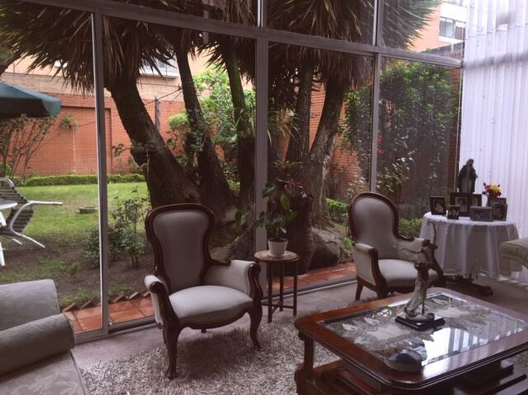 Casa de 4 alcobas en venta en San Patricio, Bogotá, 462 m² · foto 10 de 16