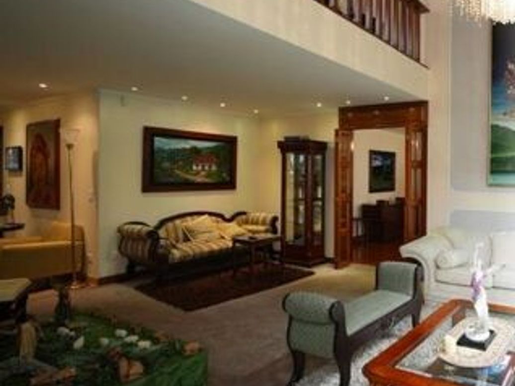 Casa de 4 alcobas en venta en San Patricio, Bogotá, 462 m² · foto 15 de 16