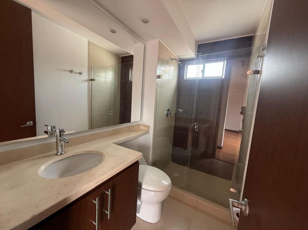 Apartamento de 3 alcobas en venta en Caobos Salazar, Bogotá, 101 m² · foto 17 de 20
