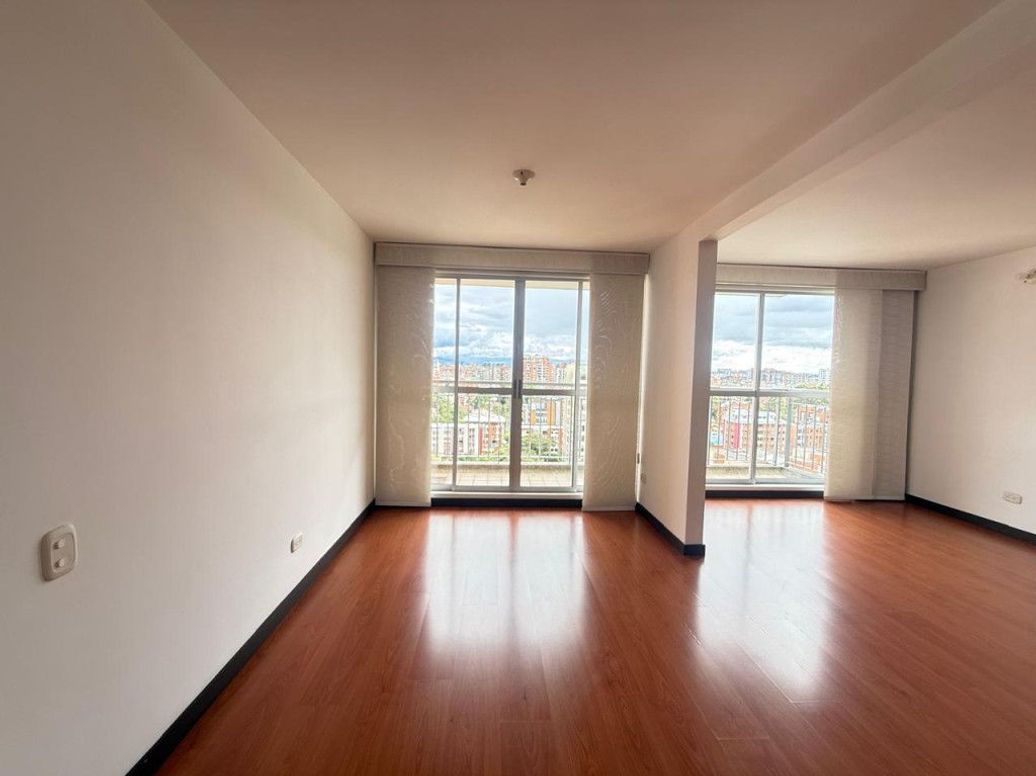 Apartamento de 3 alcobas en venta en Caobos Salazar, Bogotá, 101 m² · foto 2 de 20