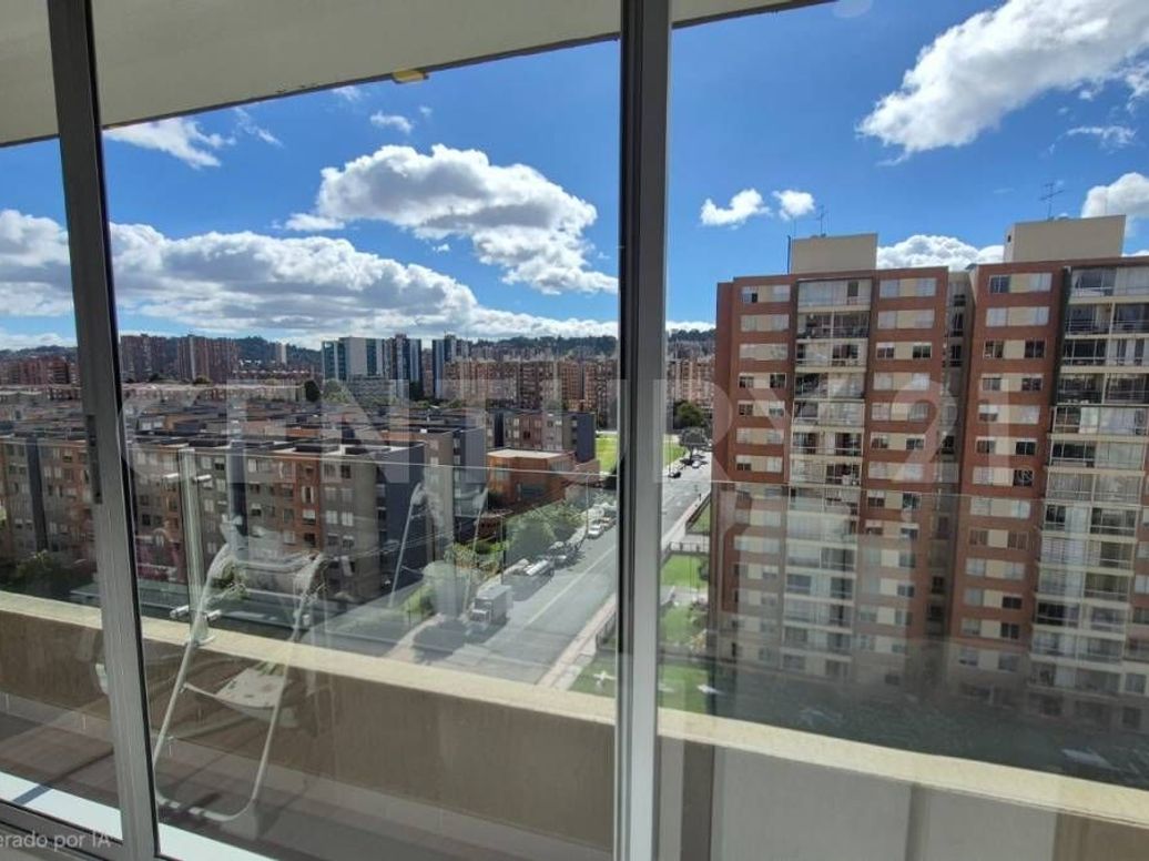 Apartamento de 3 alcobas en arriendo en Colina Campestre, Bogotá, 88 m² · foto 3 de 20