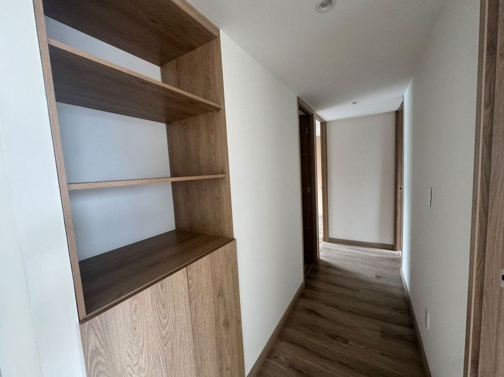 Apartamento de 3 alcobas en venta en Villa Alsacia 2, Bogotá, 77 m² · foto 14 de 19
