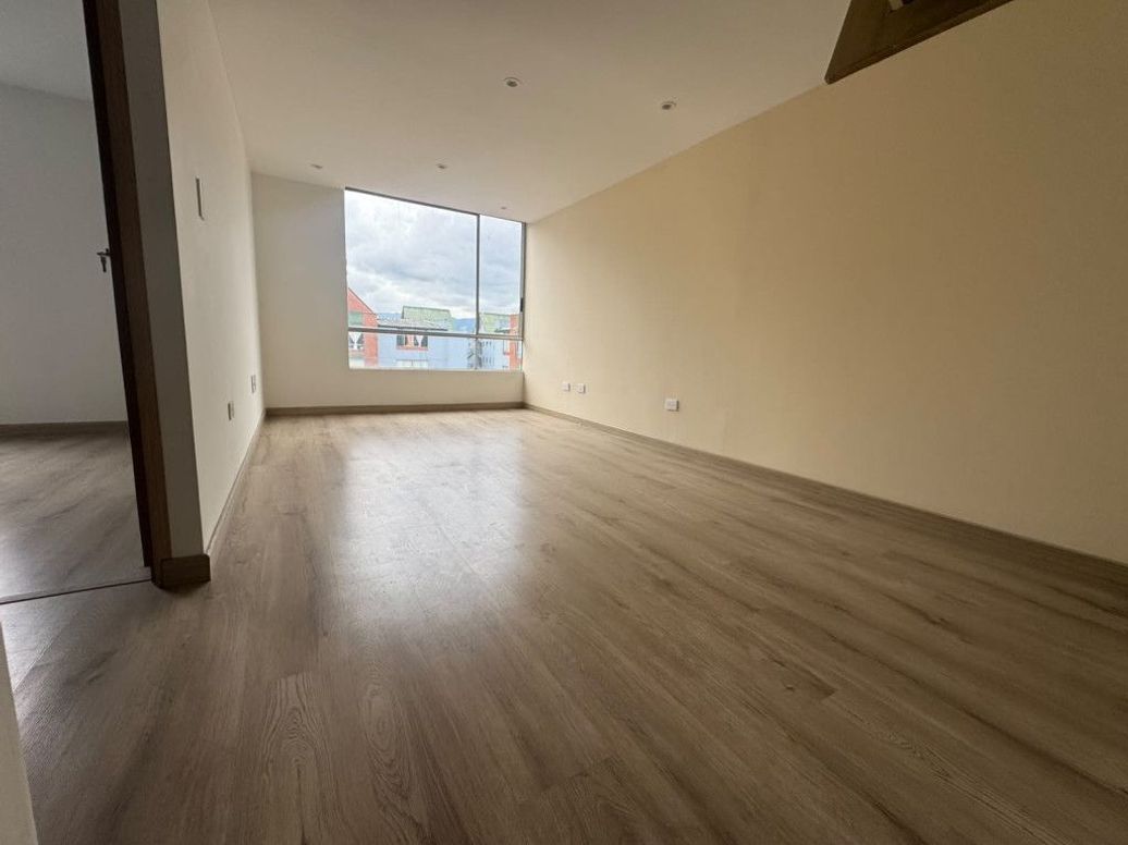 Apartamento de 3 alcobas en venta en Villa Alsacia 2, Bogotá, 77 m² · foto 5 de 19