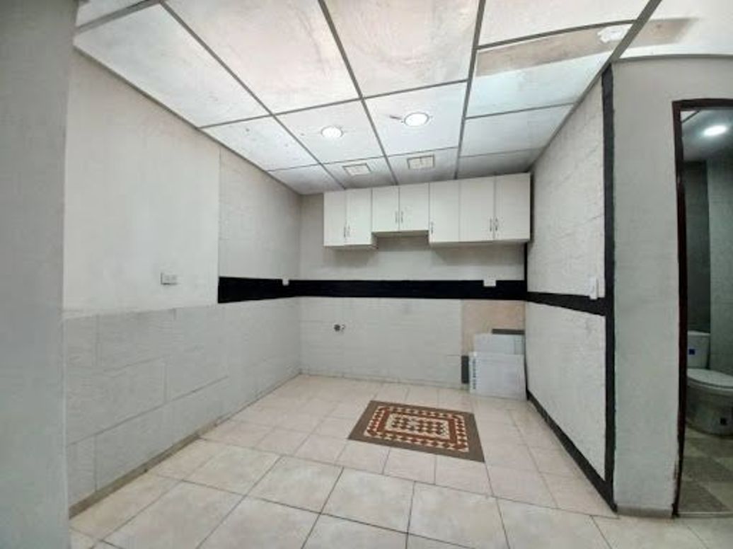 Casa de 10 alcobas en venta en Ciudad Jardín Sur, Bogotá, 394 m² · foto 2 de 20