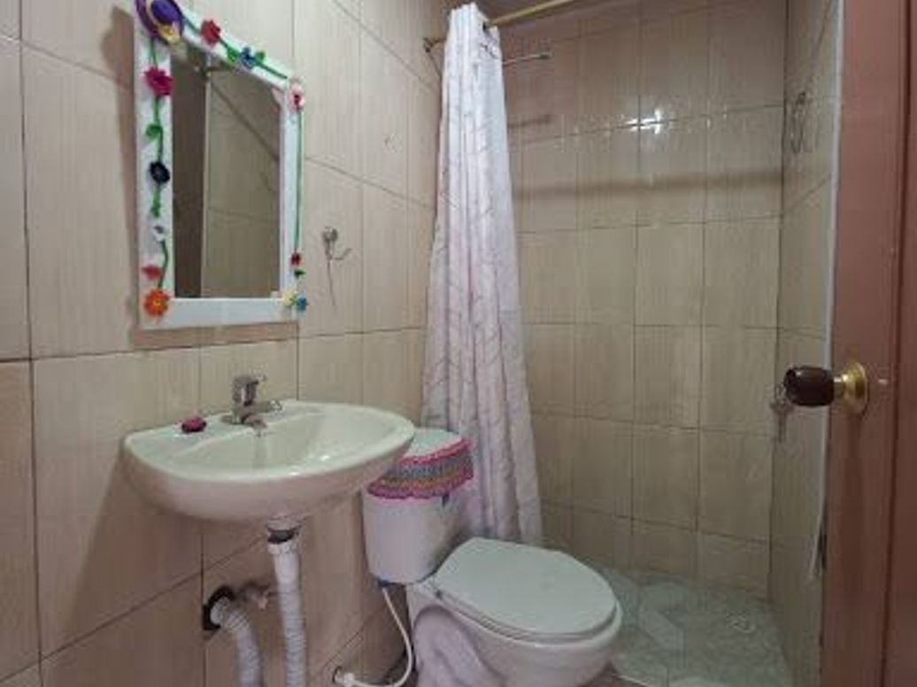 Casa de 10 alcobas en venta en Ciudad Jardín Sur, Bogotá, 394 m² · foto 12 de 20