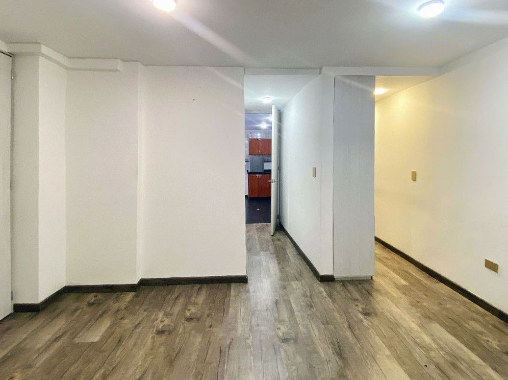 Apartamento de 2 alcobas en venta en Santa Isabel Sur, Bogotá, 83 m² · foto 15 de 20