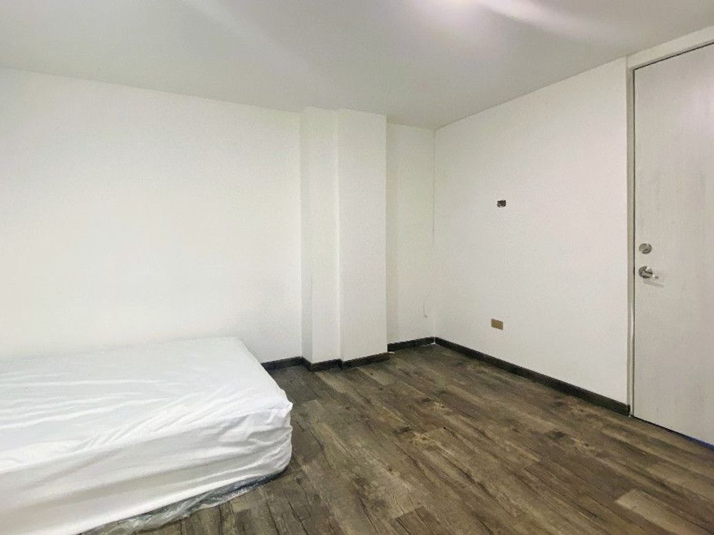 Apartamento de 2 alcobas en venta en Santa Isabel Sur, Bogotá, 83 m² · foto 12 de 20