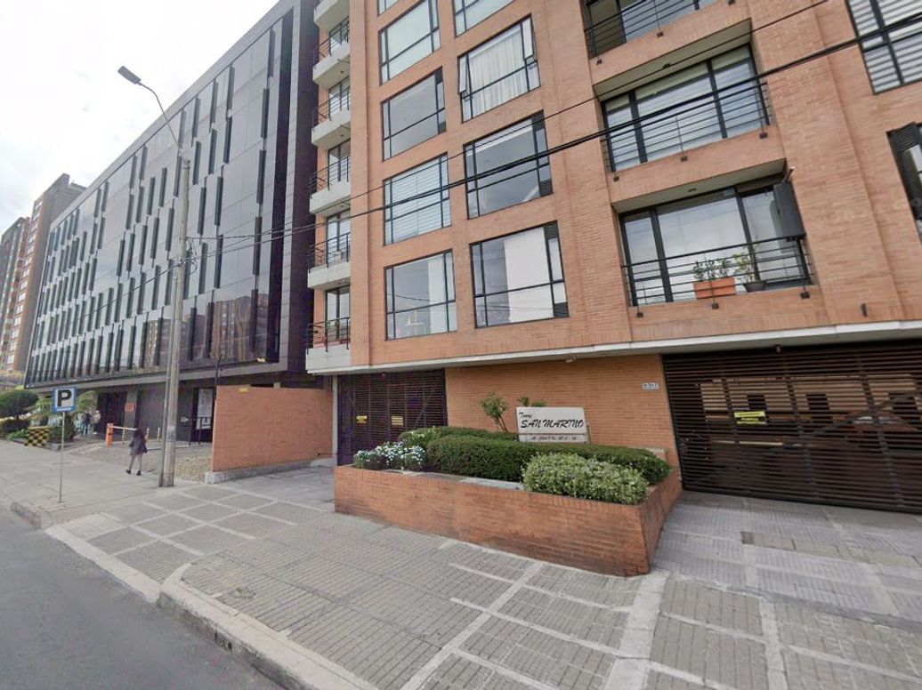 Apartamento de 1 alcoba en venta en Bella Suiza, Bogotá, 48 m² · foto 2 de 20