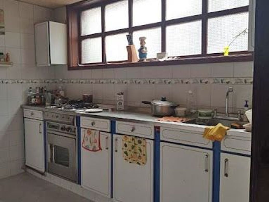 Casa de 6 alcobas en venta en El Contador, Bogotá, 422 m² · foto 4 de 9