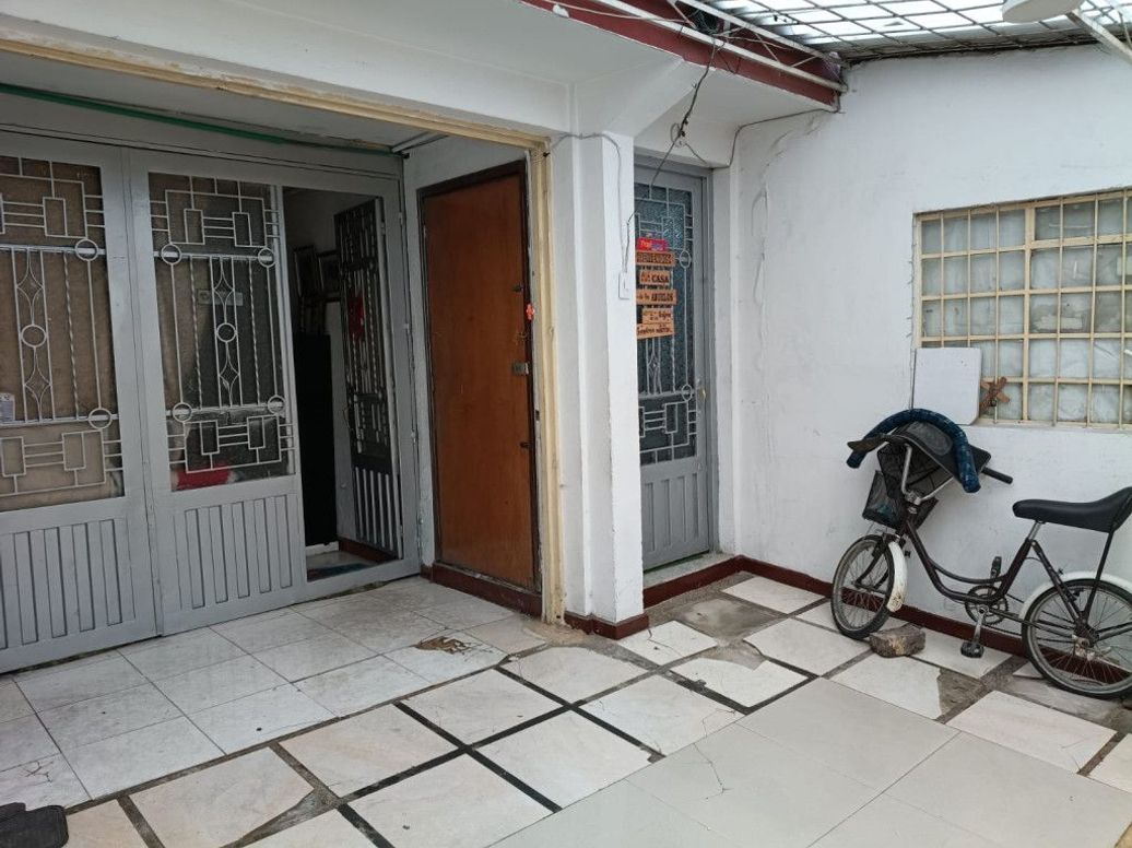 Casa de 10 alcobas en venta en Ingles, Bogotá, 370 m² · foto 4 de 20