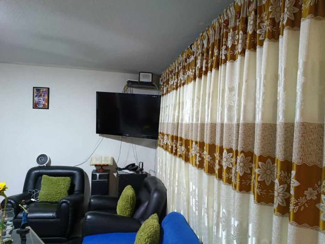 Casa de 10 alcobas en venta en Ingles, Bogotá, 370 m² · foto 7 de 20