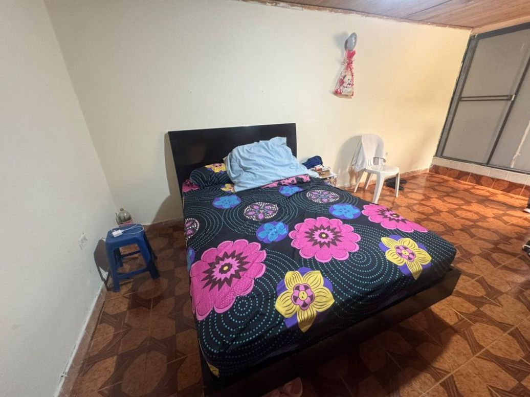 Casa de 10 alcobas en venta en Bravo Paez, Bogotá, 380 m² · foto 20 de 20