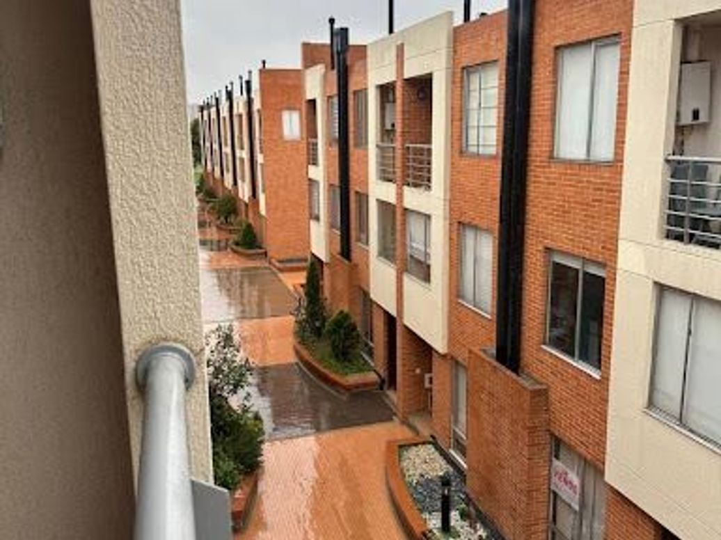 Apartamento en venta en Las Orquideas, Bogotá · foto 6 de 20