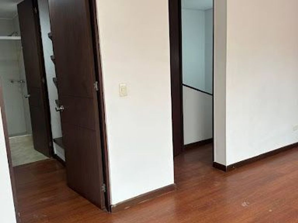 Apartamento en venta en Las Orquideas, Bogotá · foto 7 de 20