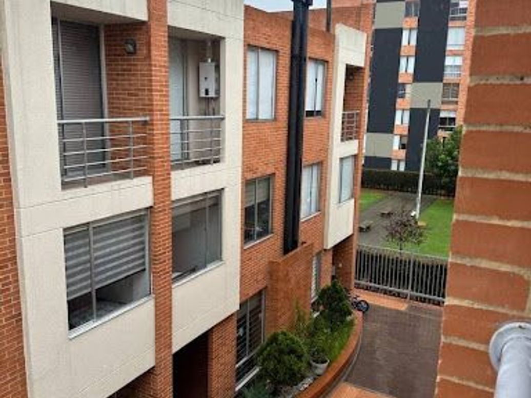 Apartamento en venta en Las Orquideas, Bogotá · foto 9 de 20